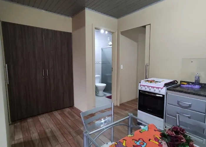 Casa Completa Com 2 Quartos De Casal Em Torres