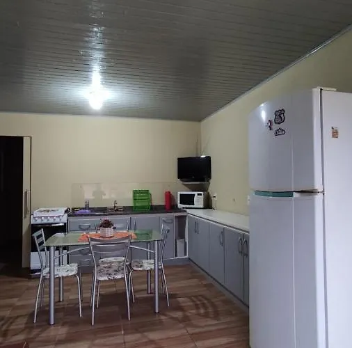 Casa Completa Com 2 Quartos De Casal Em Torres
